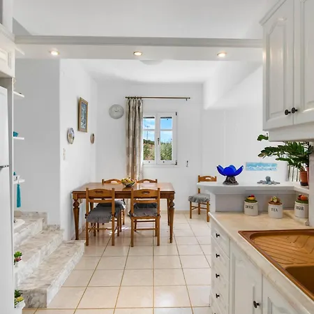 Anthoula's Sea View Villa