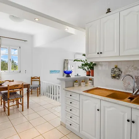 Anthoula's Sea View * Piso Livadi