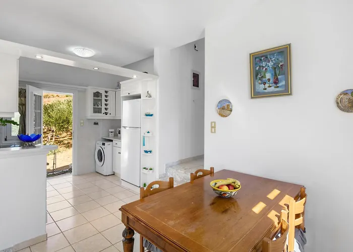 Anthoula's Sea View * Piso Livadi